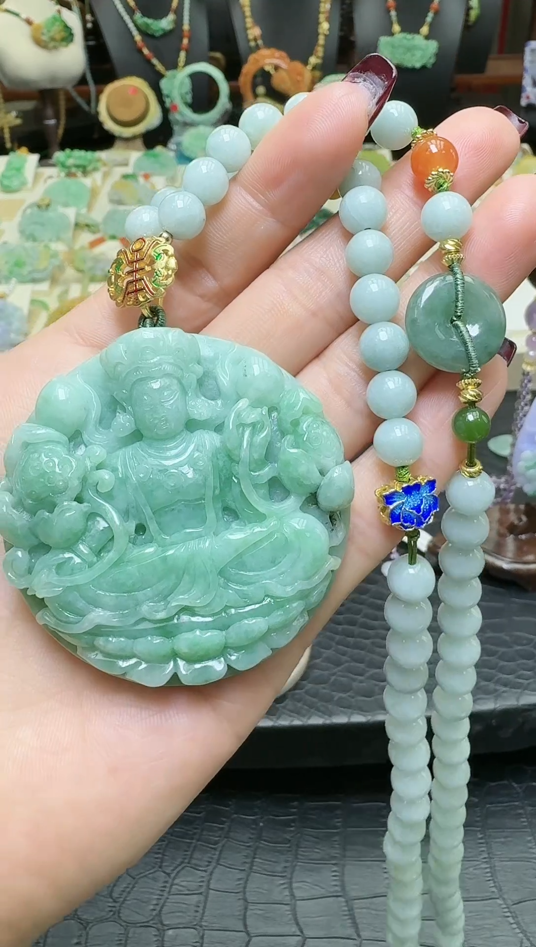 【闪购商品】翡翠颈饰未镶嵌天然翡翠圆牌