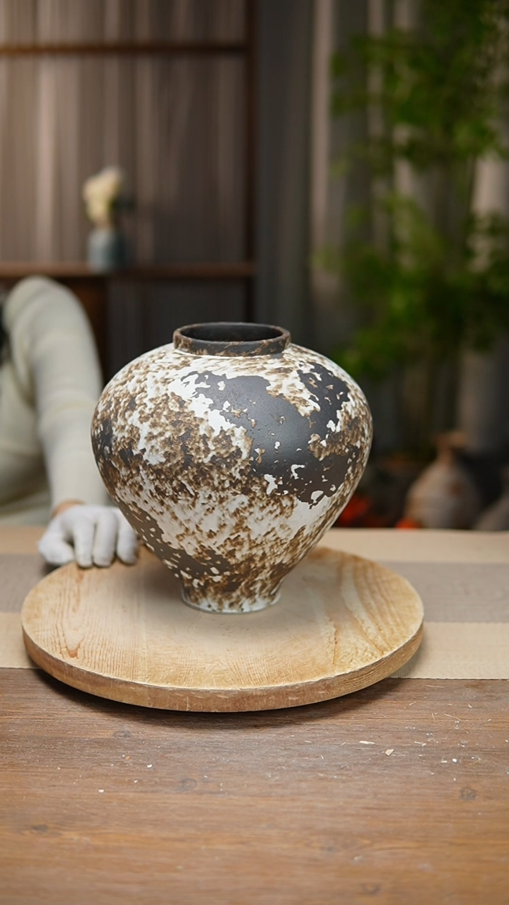 【闪购商品】陶瓷 花器诧寂黑月亮罐