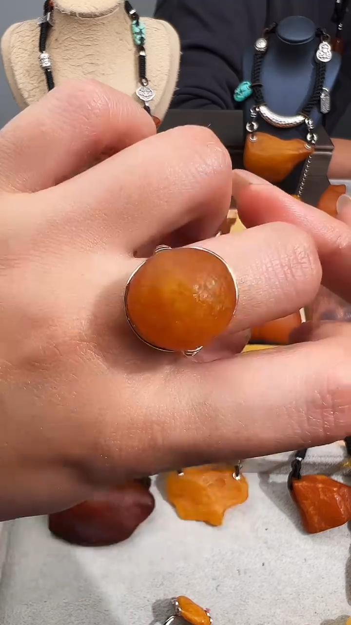 【闪购商品】蜜蜡裸石未镶嵌似玉