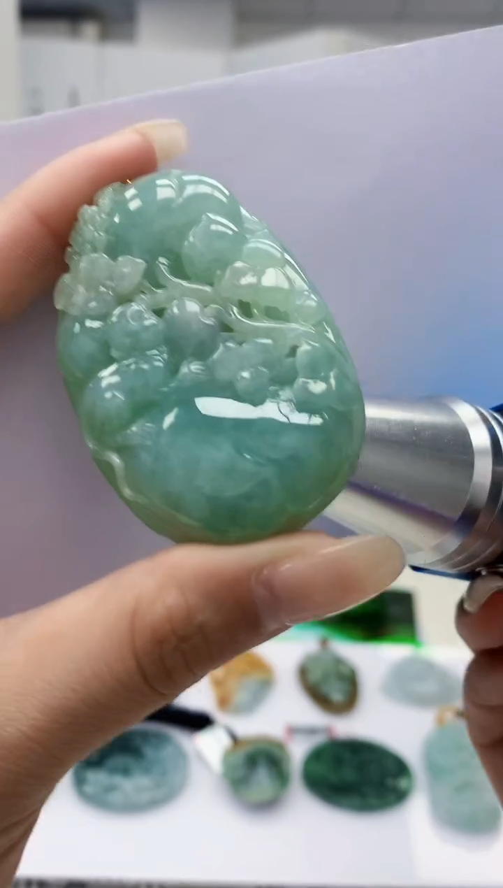 【闪购商品】定制翡翠未镶嵌4852lr-毛货挂件25