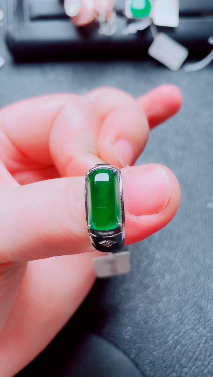 银S925镶嵌戒指翡翠111