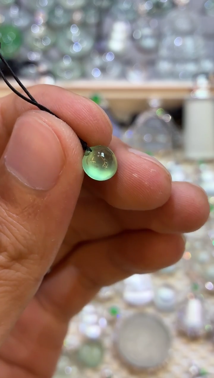 吊坠(不含链)未镶嵌翡翠桃子