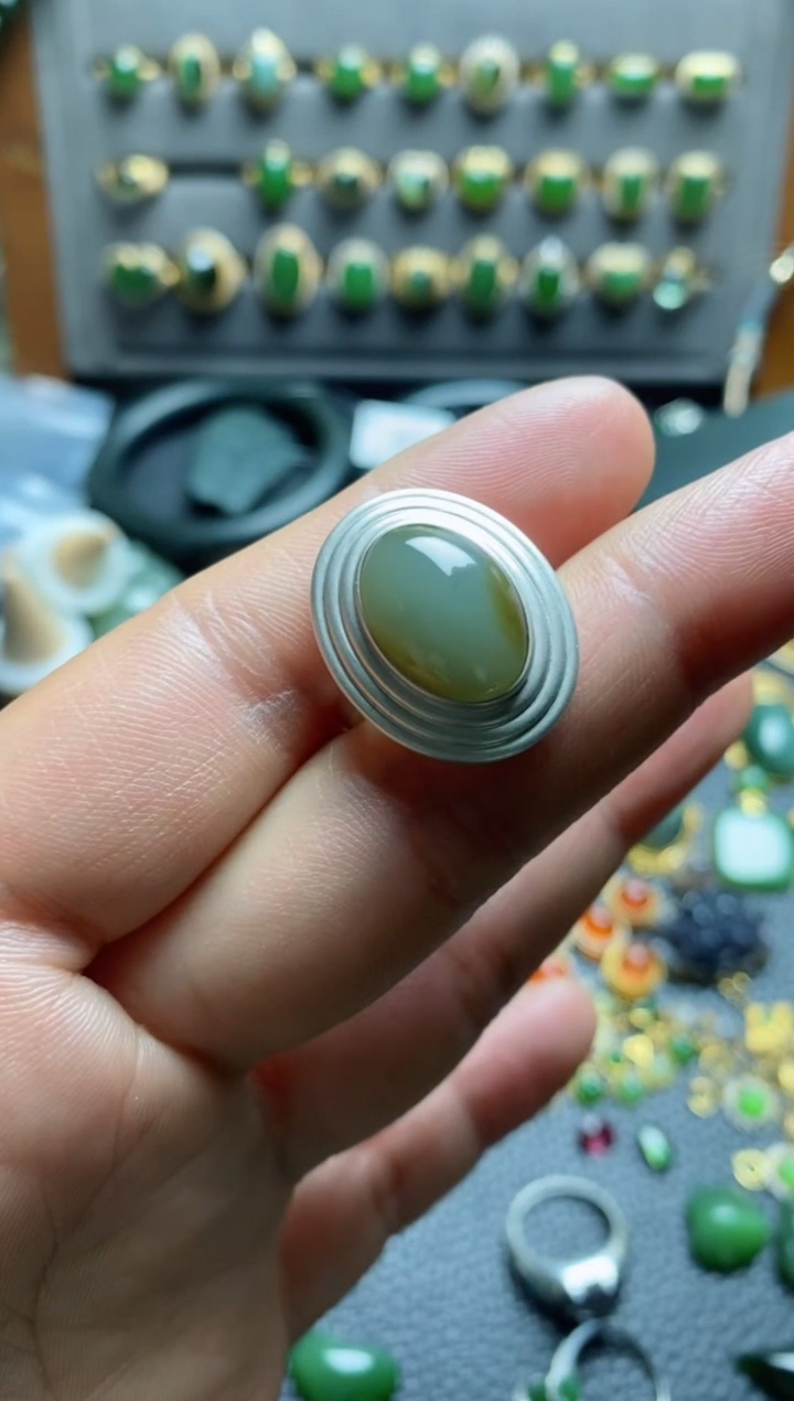 【闪购商品】和田玉戒指银S925镶嵌戒指