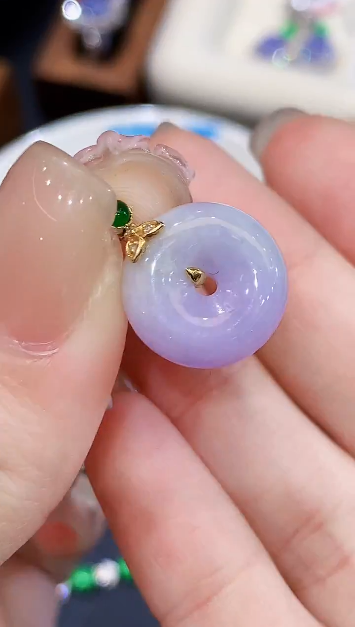 吊坠(不含链)18K金镶嵌翡翠L0016多样性发其一