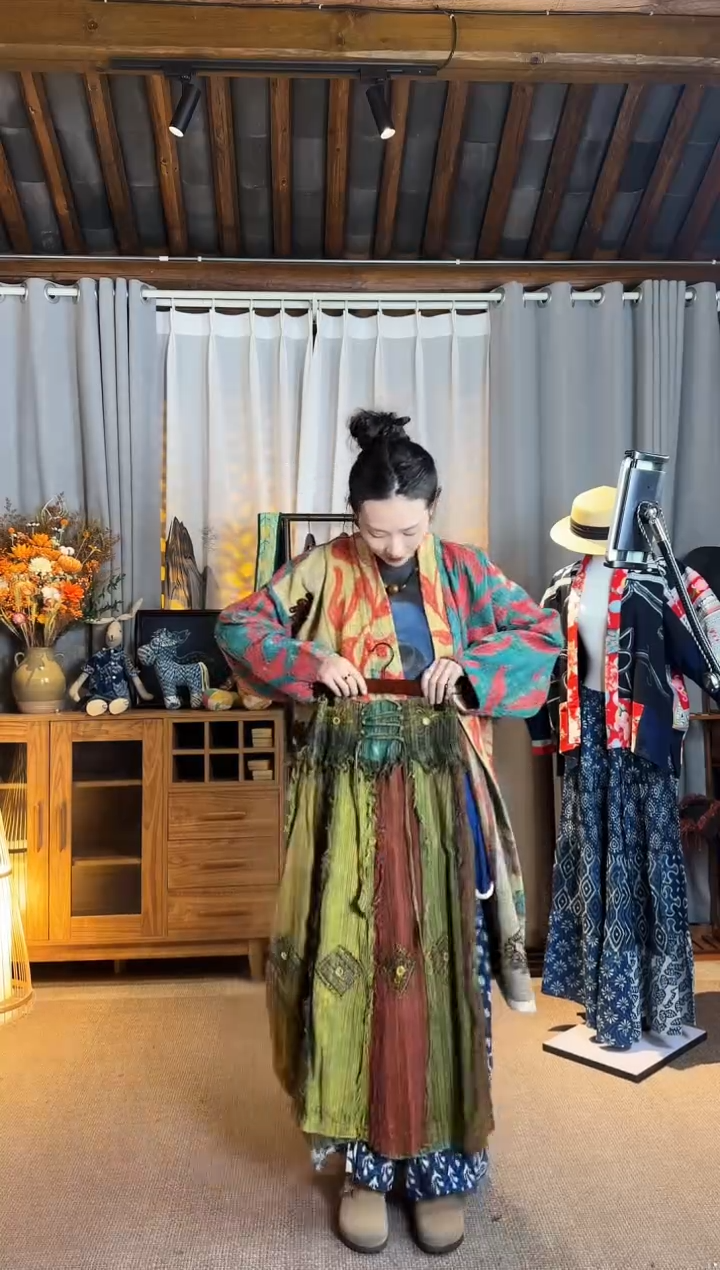 【闪购商品】设计师款刺绣裙子