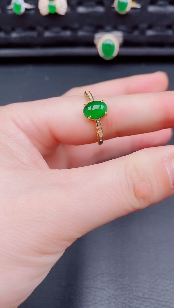 【闪购商品】翡翠戒指银S925镶嵌天然a货翡翠404