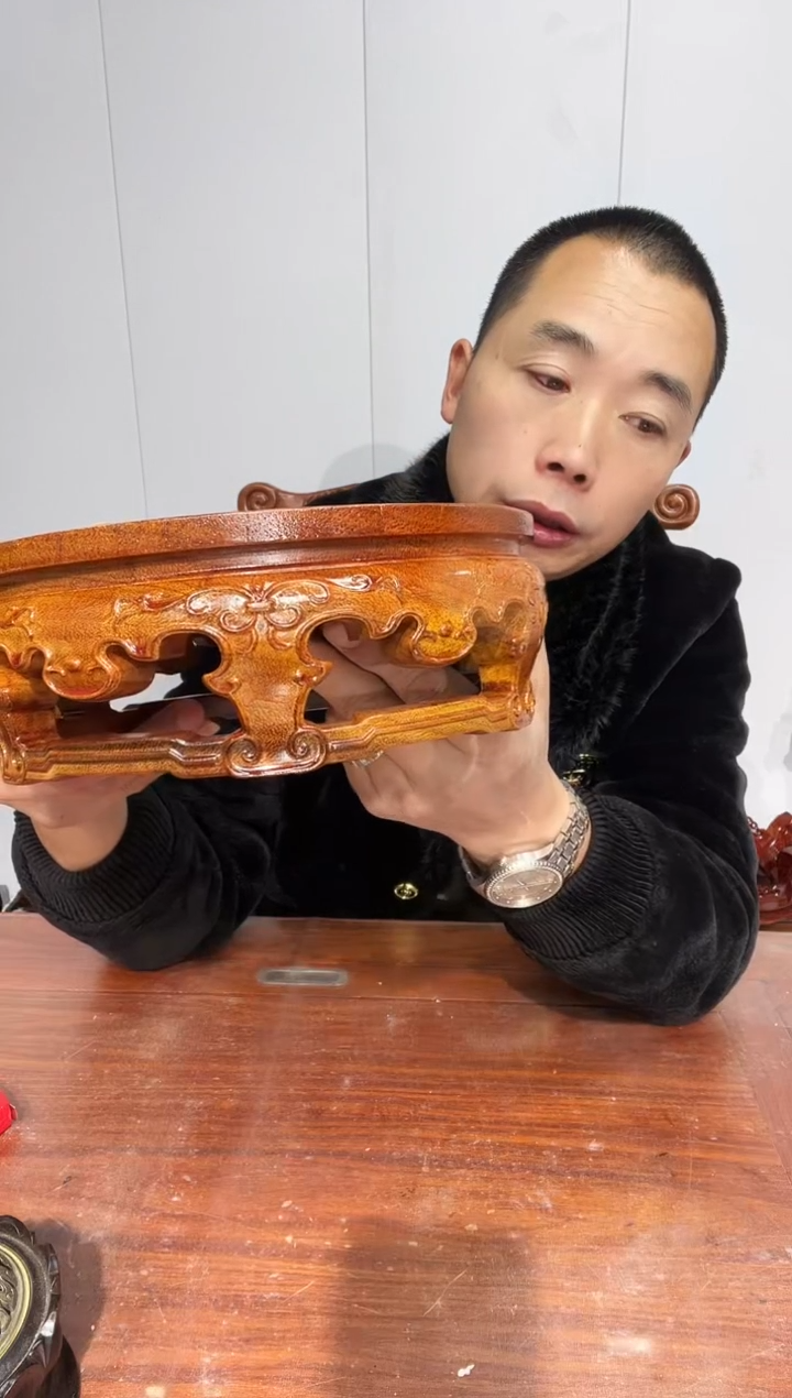 木老花整木雕刻圆形20*22*8