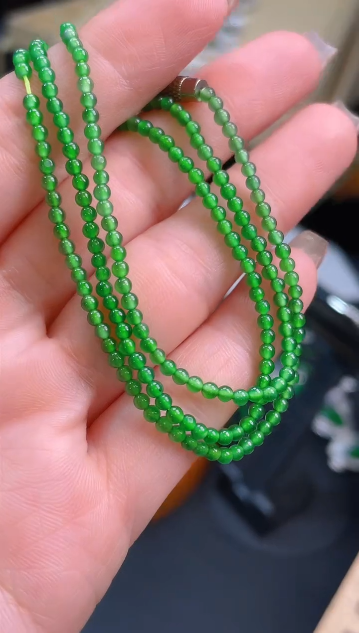 【闪购商品】翡翠吊坠(不含链)未镶嵌多样性发其一