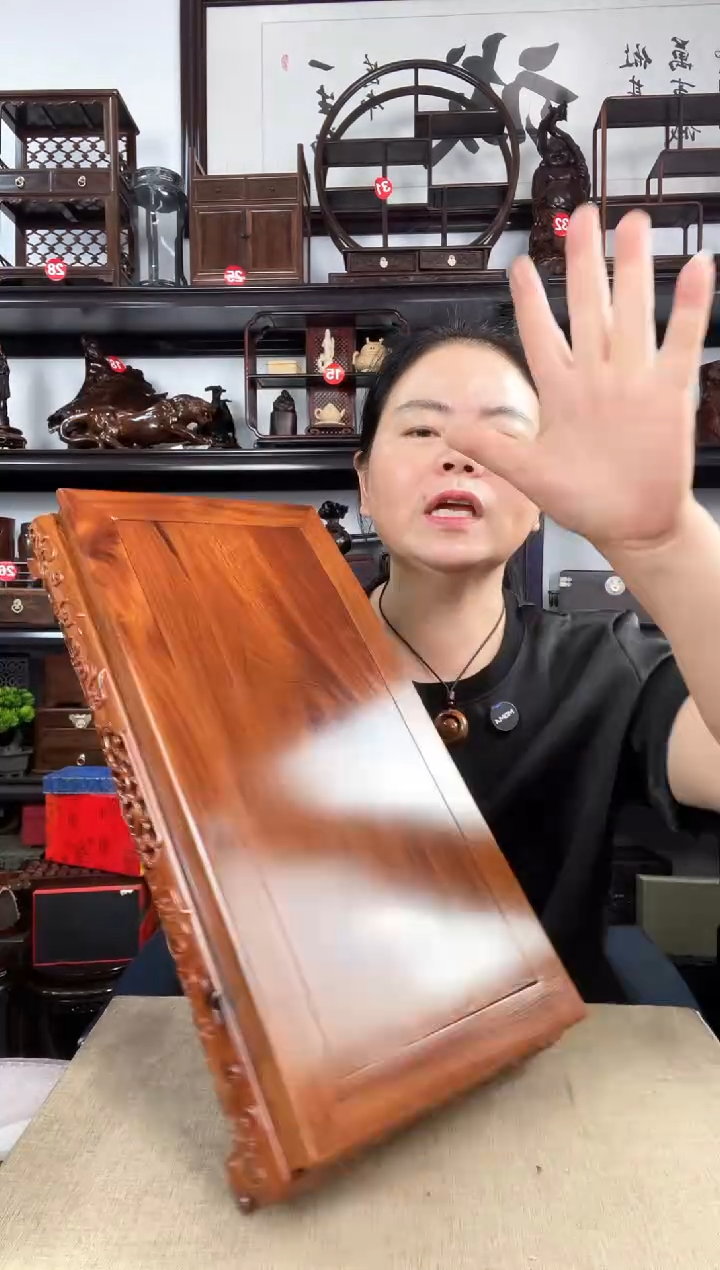 木老李红木工艺品