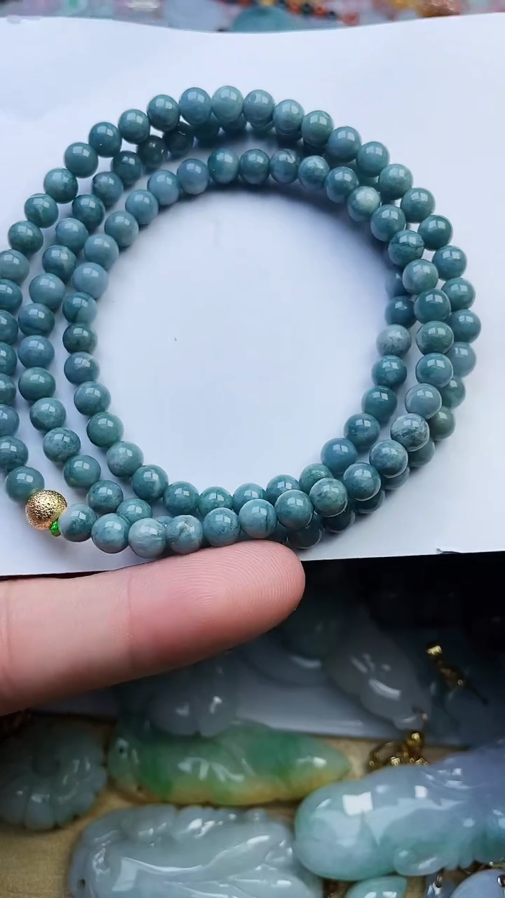 未镶嵌挂件翡翠1