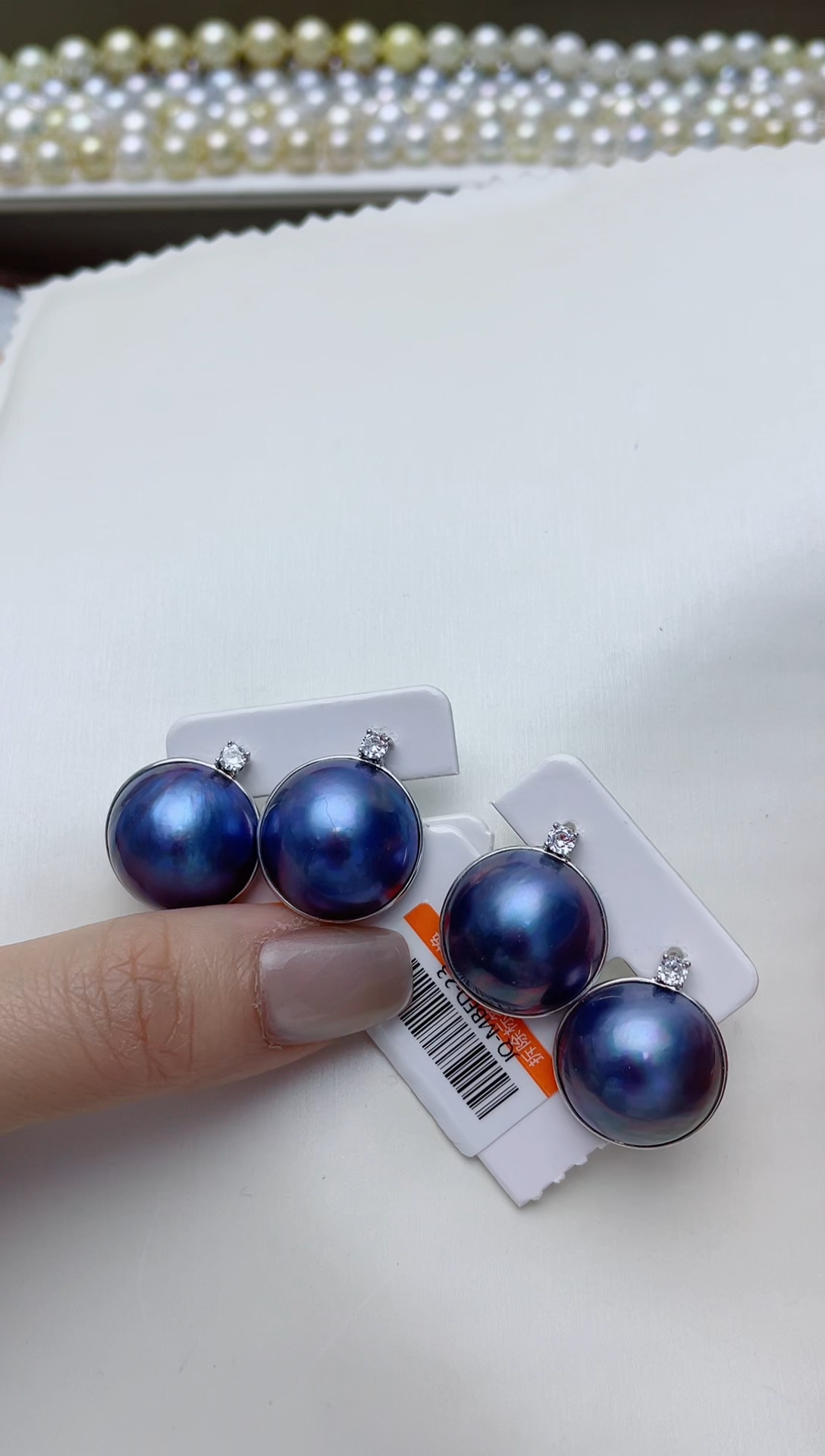 【闪购商品】拼合珍珠（马贝珠）耳饰18K金镶嵌A96商品多样性发其一