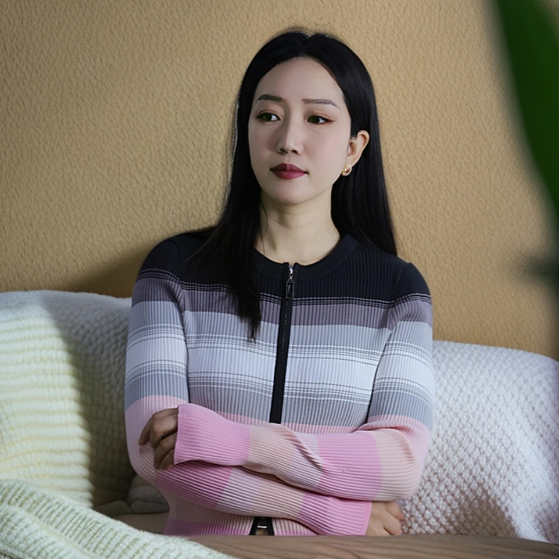 2025新款春秋条纹针织开衫女装慵懒风温柔气质百搭C4739