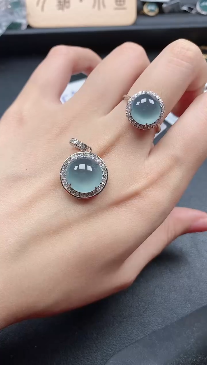 翡翠戒指银S925镶嵌51511