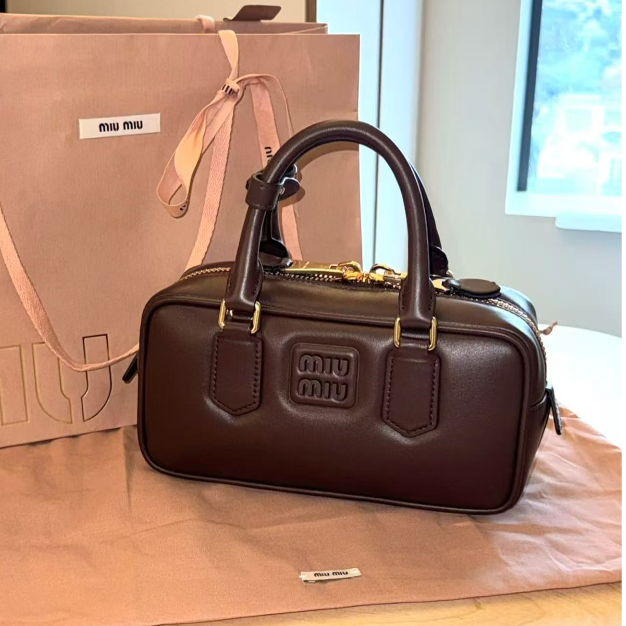 99新 MIU MIU/缪缪 青奢荟/经典保龄球小号石楠木色/88836