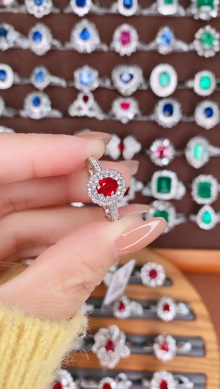 【闪购商品】红宝石18K金戒指18K金镶嵌·