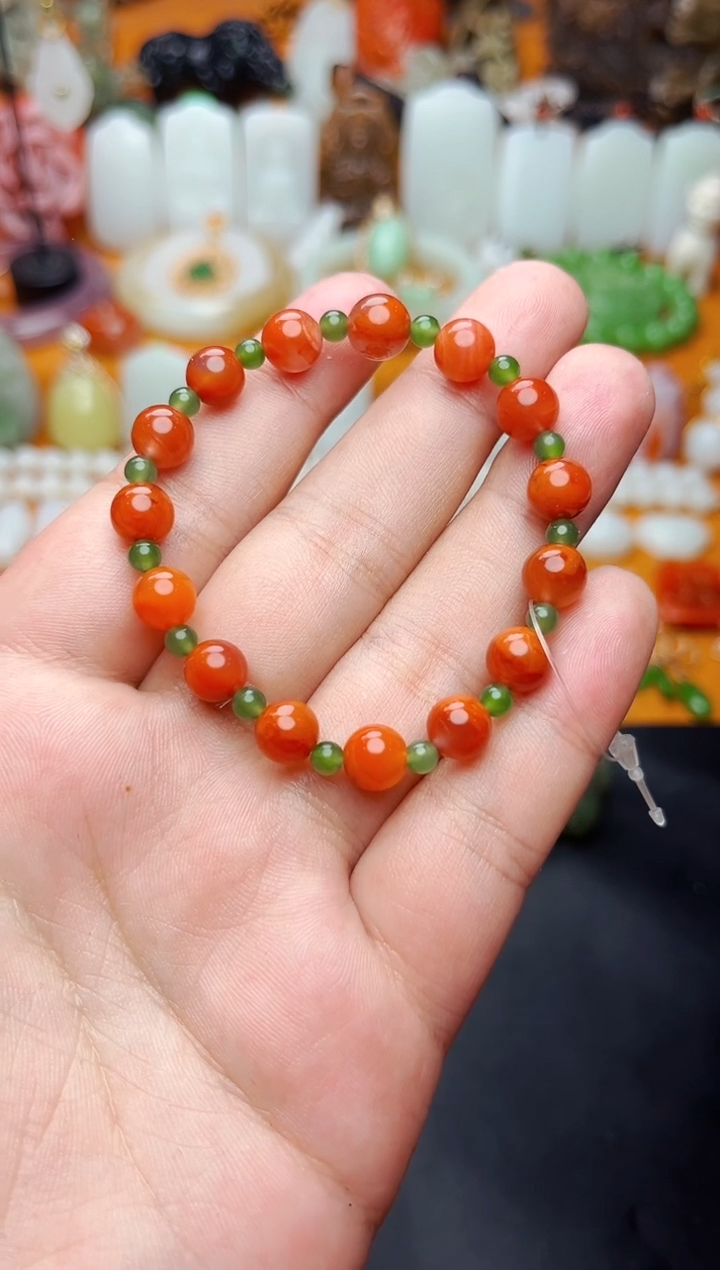 【闪购商品】南红玛瑙手串未镶嵌手串01
