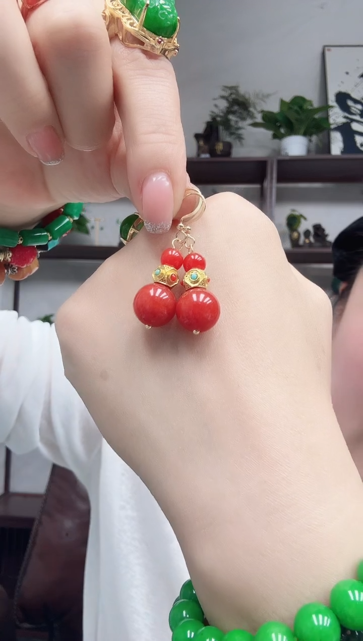 14K金镶嵌翡翠耳饰红翡耳钩