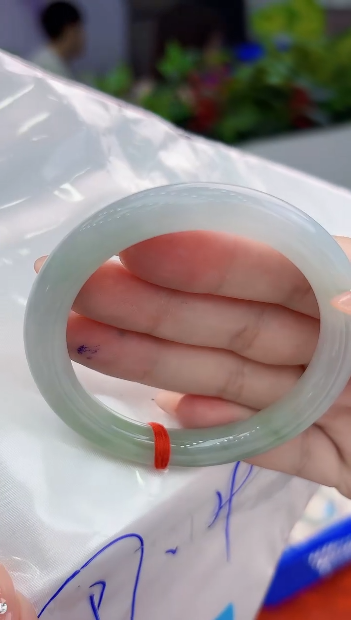 【闪购商品】翡翠手镯未镶嵌翡翠手镯