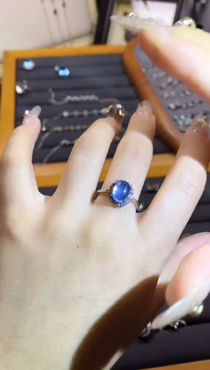 【闪购商品】水晶手链银S925镶嵌A7