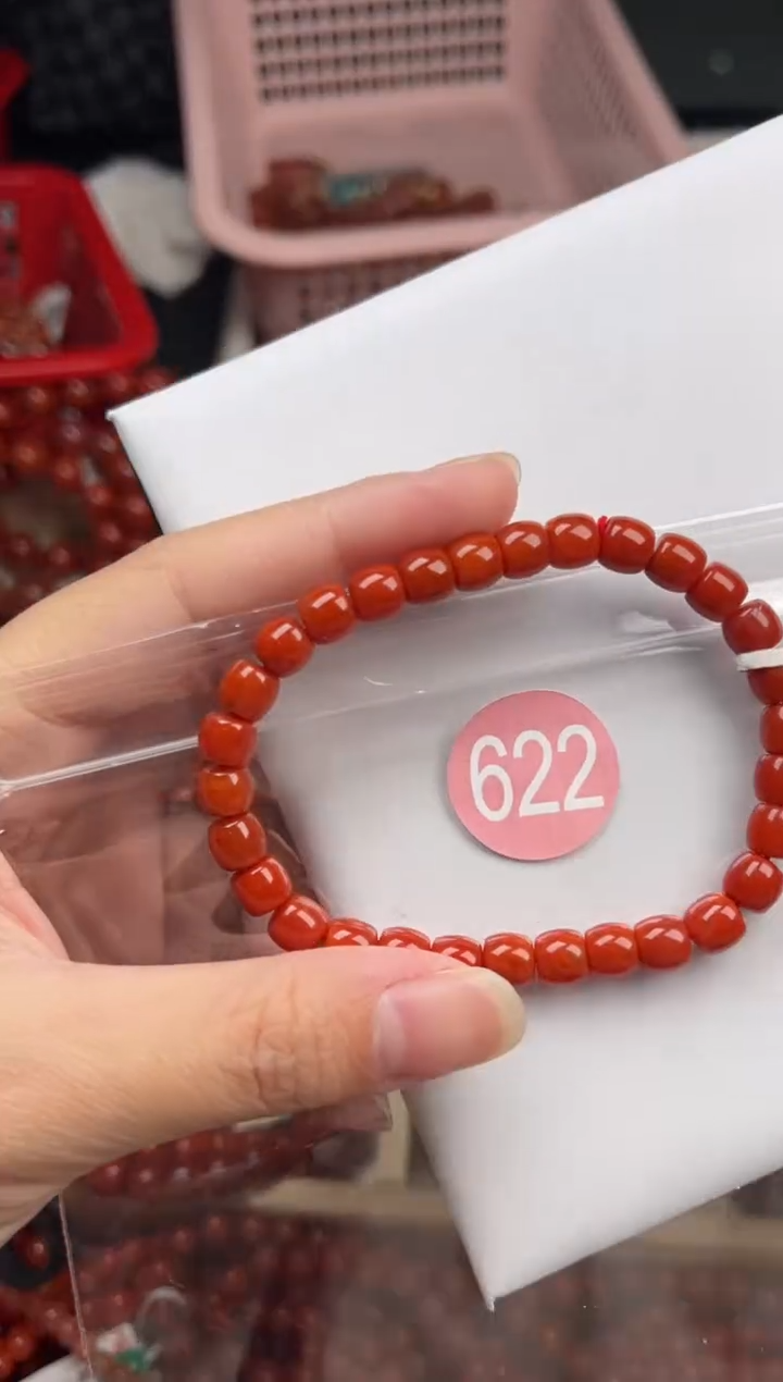 【闪购商品】南红玛瑙珠宝奇石未镶嵌622-6+