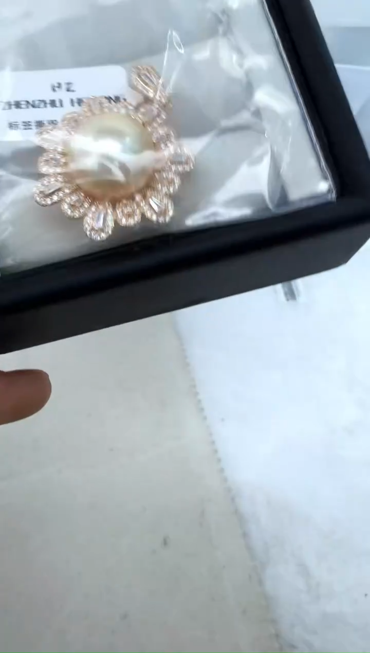 【闪购商品】海水珍珠颈饰银S925镶嵌吊坠