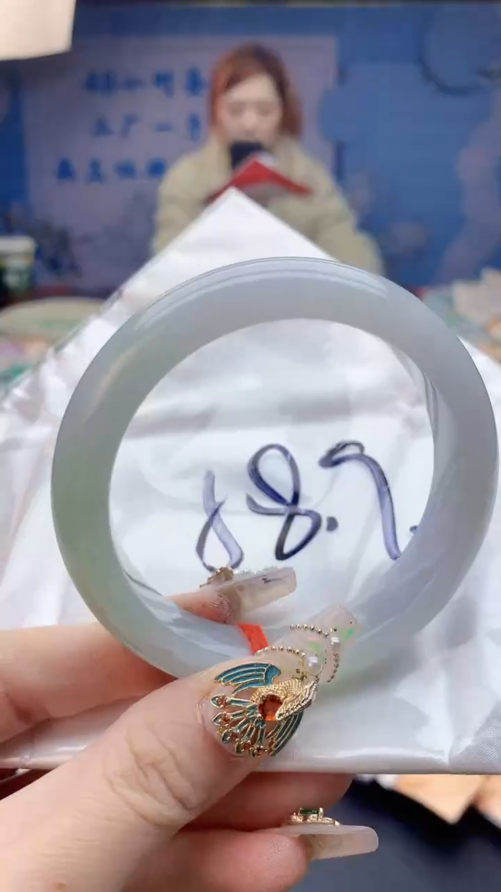 【闪购商品】翡翠手镯未镶嵌0062074531