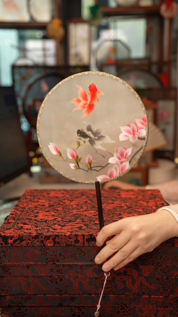 扇子团扇 绣花双面非遗
