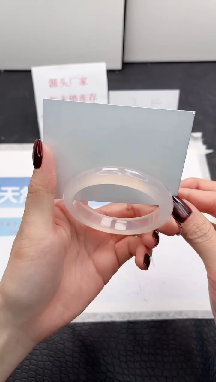 【闪购商品】石英质玉手镯未镶嵌Q107-59