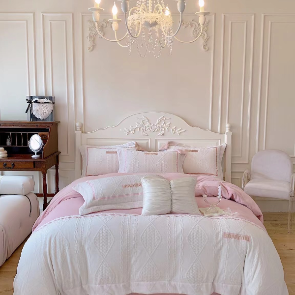 全消光宝宝绒牛奶绒全工艺绣花轻奢简约四件套