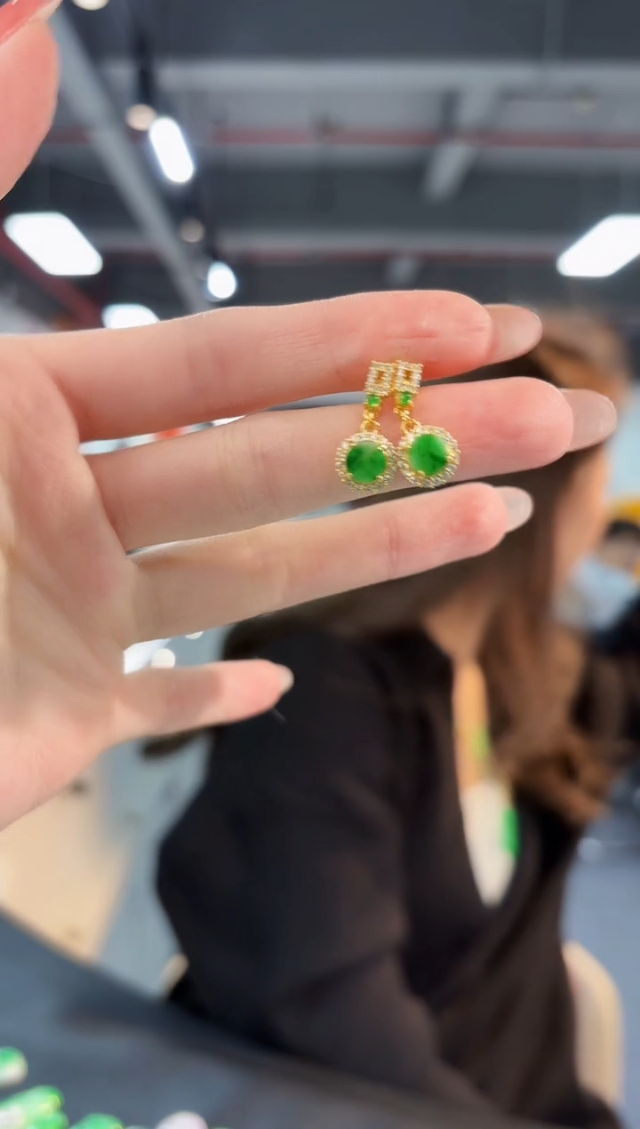 【闪购商品】翡翠耳饰银S925镶嵌缅料A货/多样性发货/一对