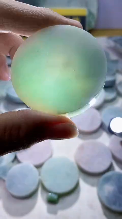 翡翠未镶嵌颈饰翡翠692