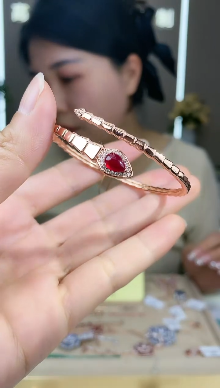 【闪购商品】红宝石手镯银S925镶嵌手镯