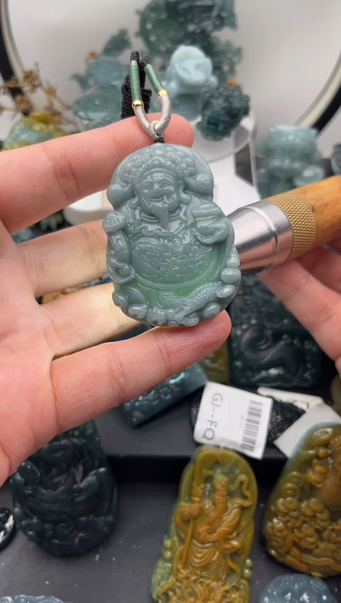 颈饰未镶嵌翡翠财神