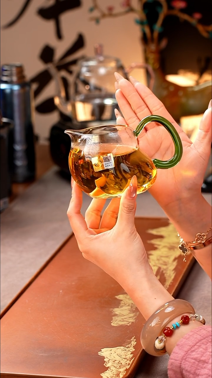 禾器/晶彩望苏茶海/湖绿色