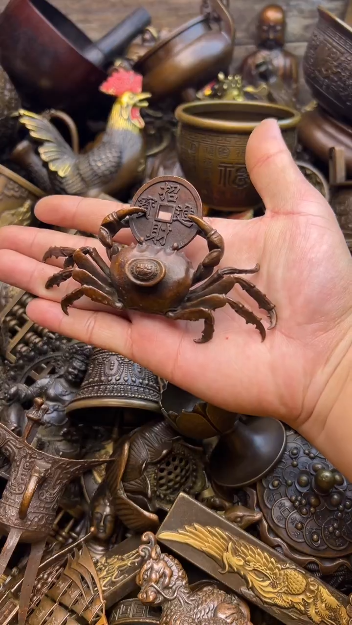 精美铜器，点击下单