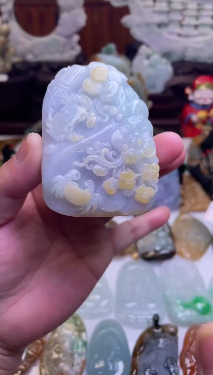 颈饰未镶嵌翡翠花开富贵