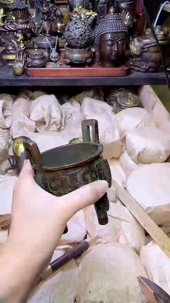 铜器摆件铜器摆件