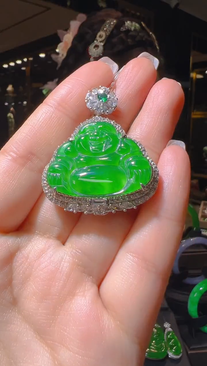 【闪购商品】翡翠吊坠(赠链)银S925镶嵌010       