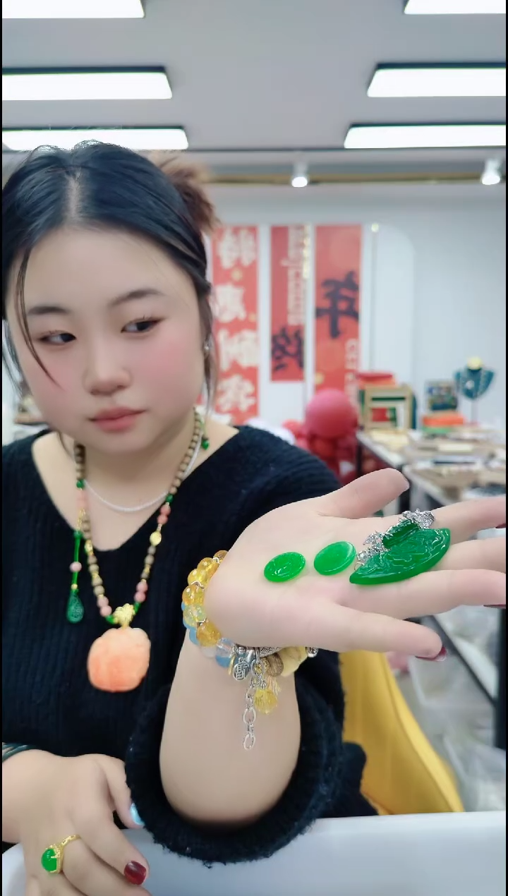 【闪购商品】石英质玉颈饰合金25128四叶一起