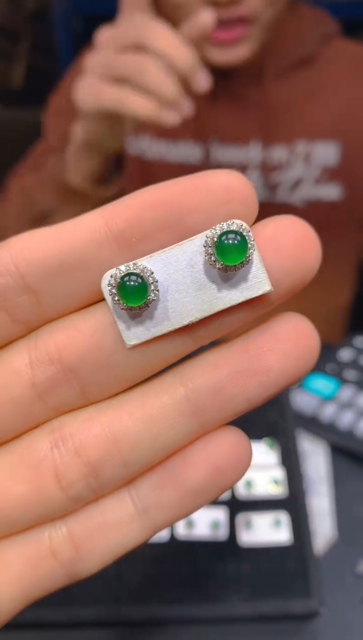 【闪购商品】定制翡翠未镶嵌59多样性发货（发其一）