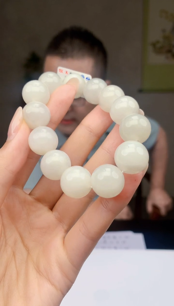 定制和田玉BOSS阳天然和田玉（拍一发一）