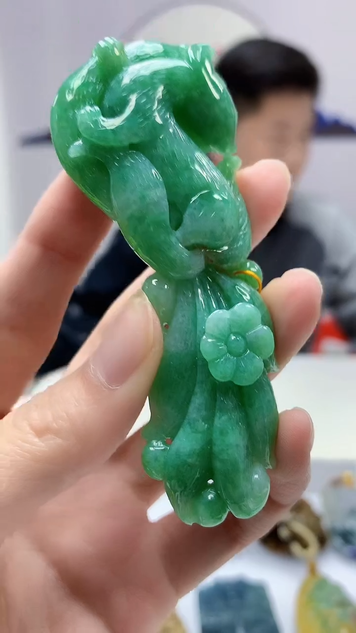 【闪购商品】定制翡翠未镶嵌4917zm-毛货挂件137