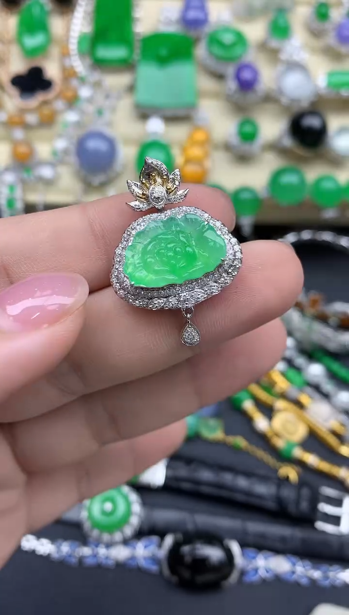 【闪购商品】翡翠颈饰18K金镶嵌205-中国好珍宝