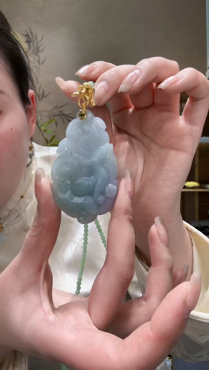 【闪购商品】翡翠颈饰未镶嵌吊坠