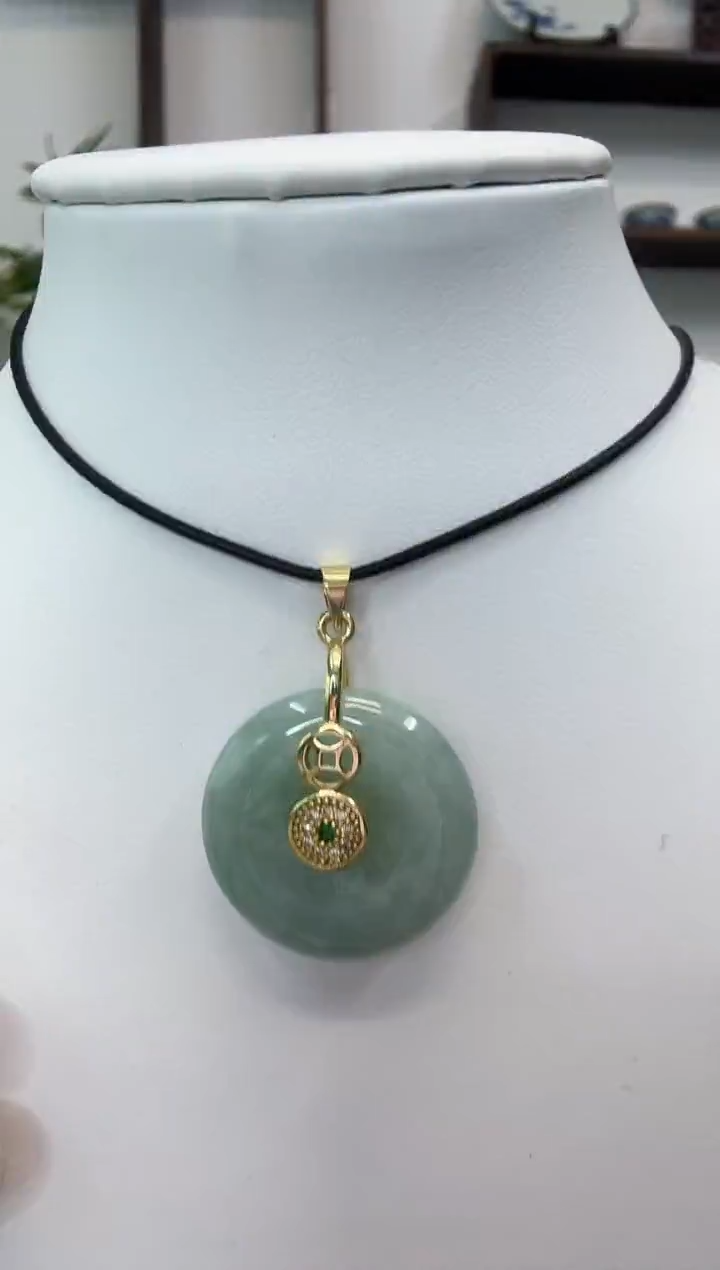 颈饰合金翡翠平安扣