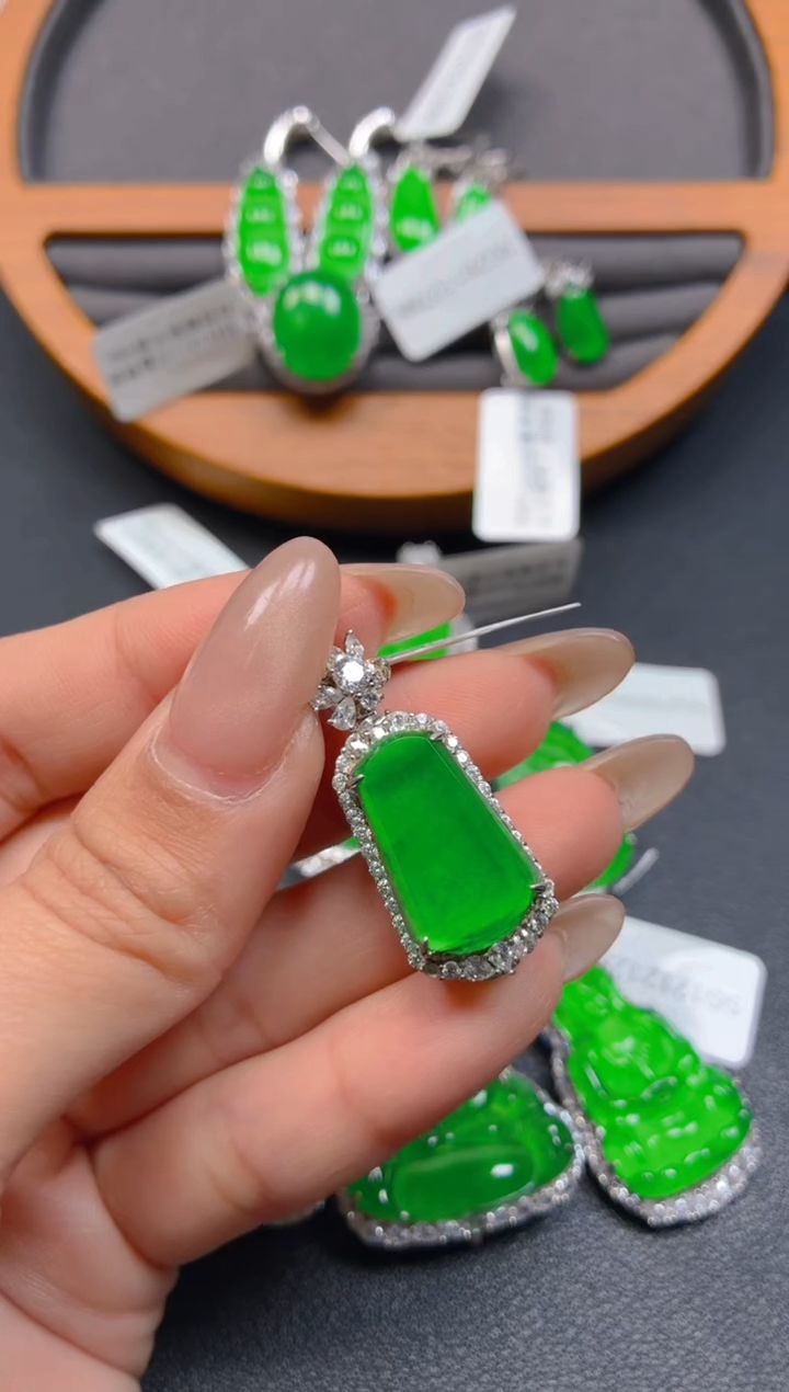 银S925镶嵌挂件翡翠1