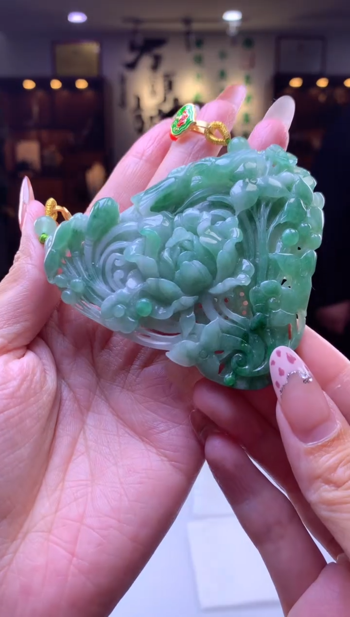 【闪购商品】定制翡翠未镶嵌挂件发货（拍一发一）