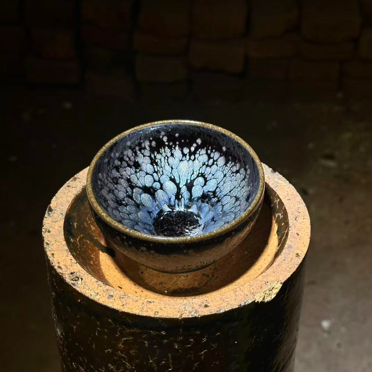 建窑建盏主人杯银牡丹