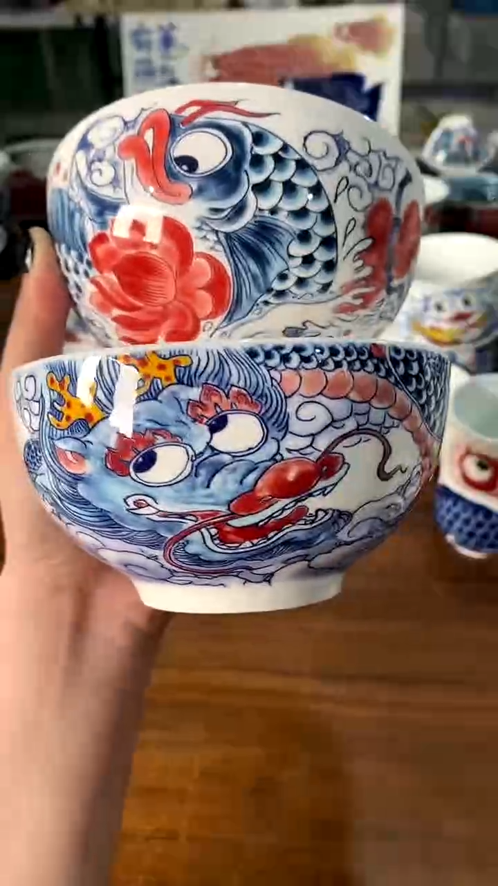 昨明仓库福利  杯碟
