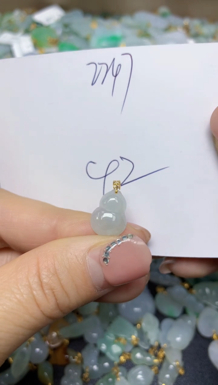 【闪购商品】翡翠挂件18K金镶嵌 天然翡翠A货